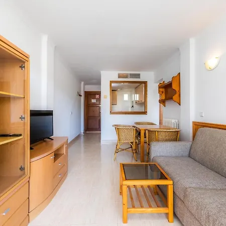 Apto Con Terraza 3 *