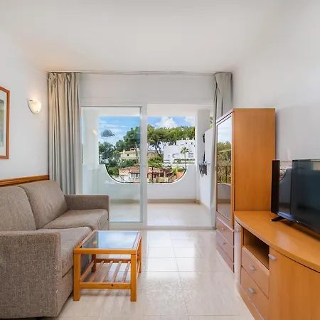 Apto Con Terraza 3 아파트 *