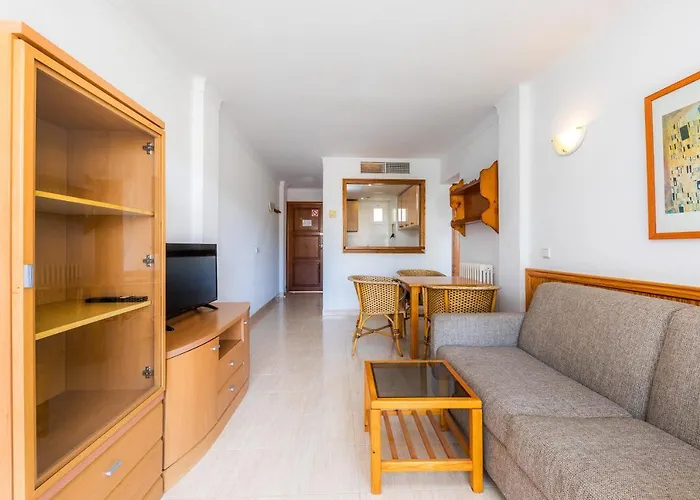 Apto Con Terraza 3 *